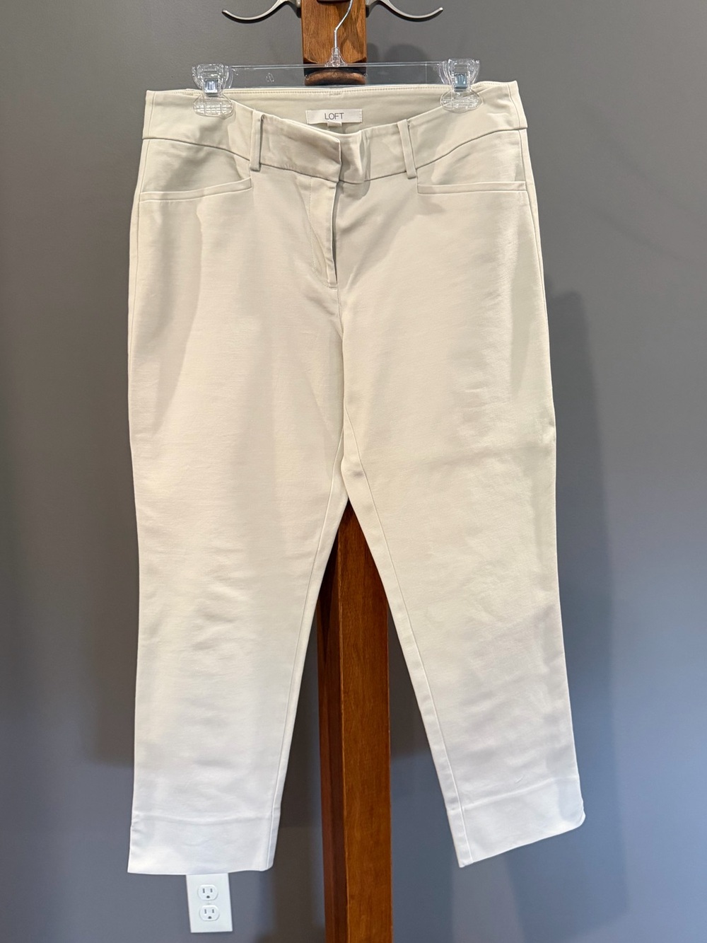 LOFT Women’s Julie/Riviera Pant in cream